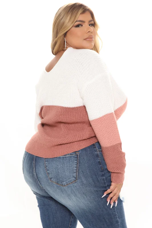 Just A Little Twisted Sweater - Blush