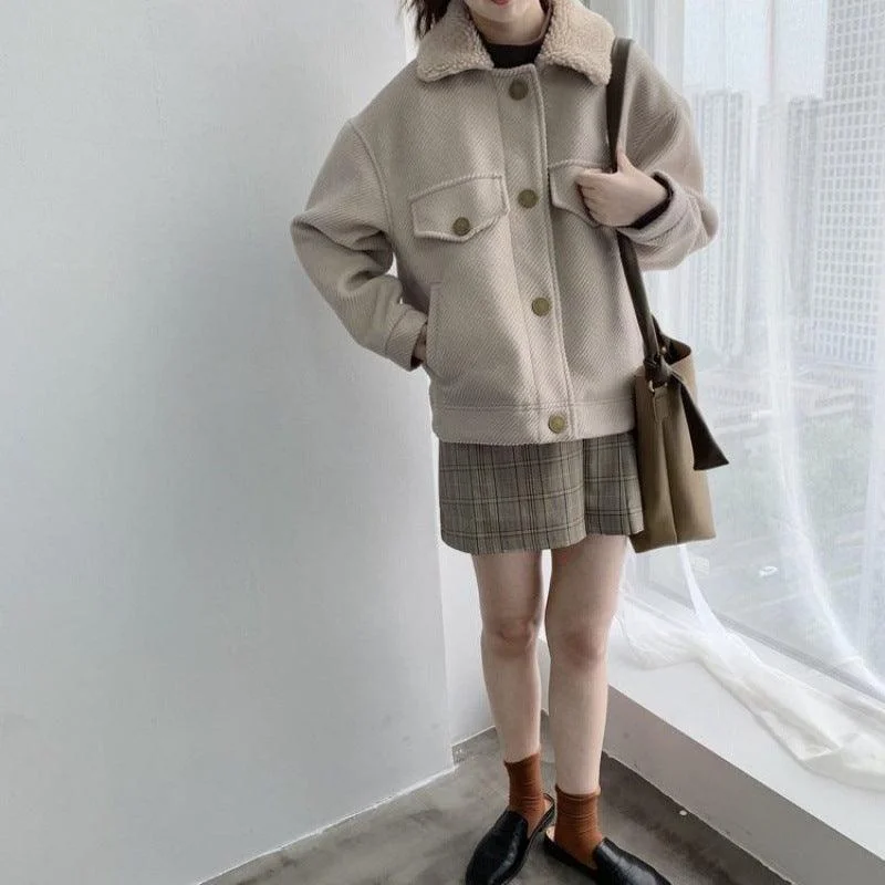 Lamb fur collar padded short woolen coat