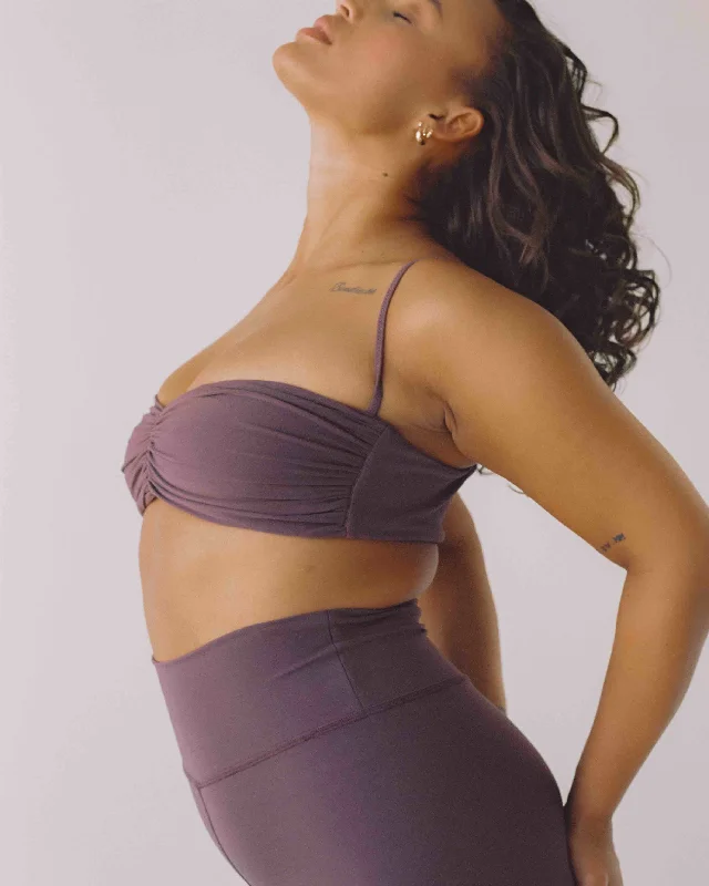 Weightless Active Bra - Chocolate Cherry