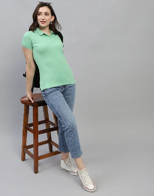 Women Green Solid Polo Collar Half Sleeve T Shirt