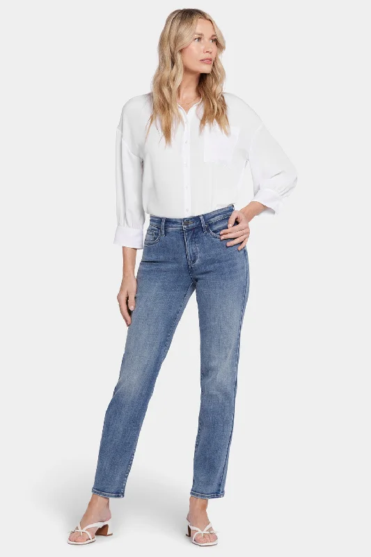 Emma Relaxed Slender Jeans  - Sandy Beach