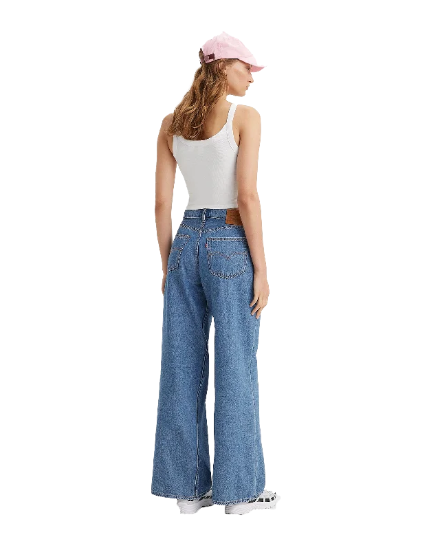 Baggy Dad Wide Leg Jeans in Cause And Effect