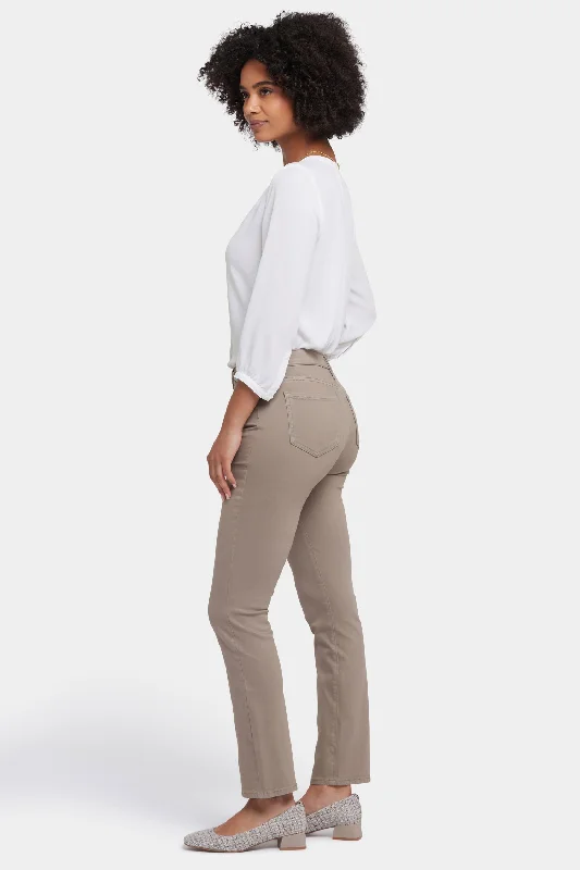 Sheri Slim Jeans - Country Oak