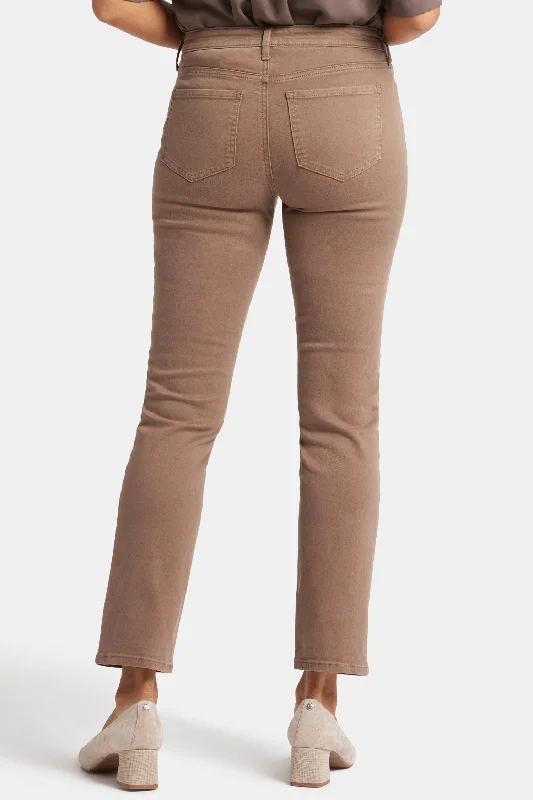 Sheri Slim Jeans - Elmwood